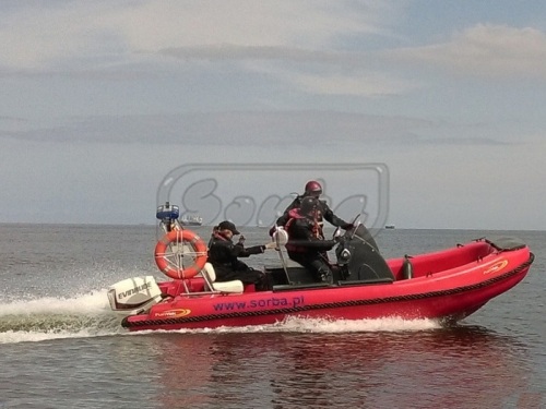 Łódź Fun Yak 540 z kompletnym wyposażeniem i silnikiem Evinrude E-TEC 90 H.O. 2